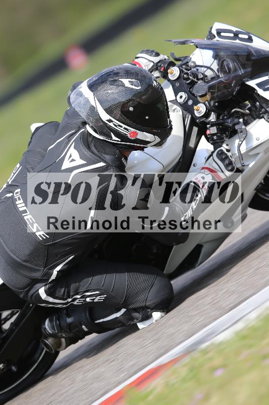 /Archiv-2023/10 21.04.2023 Discover the Bike ADR/Race 3 rot/48